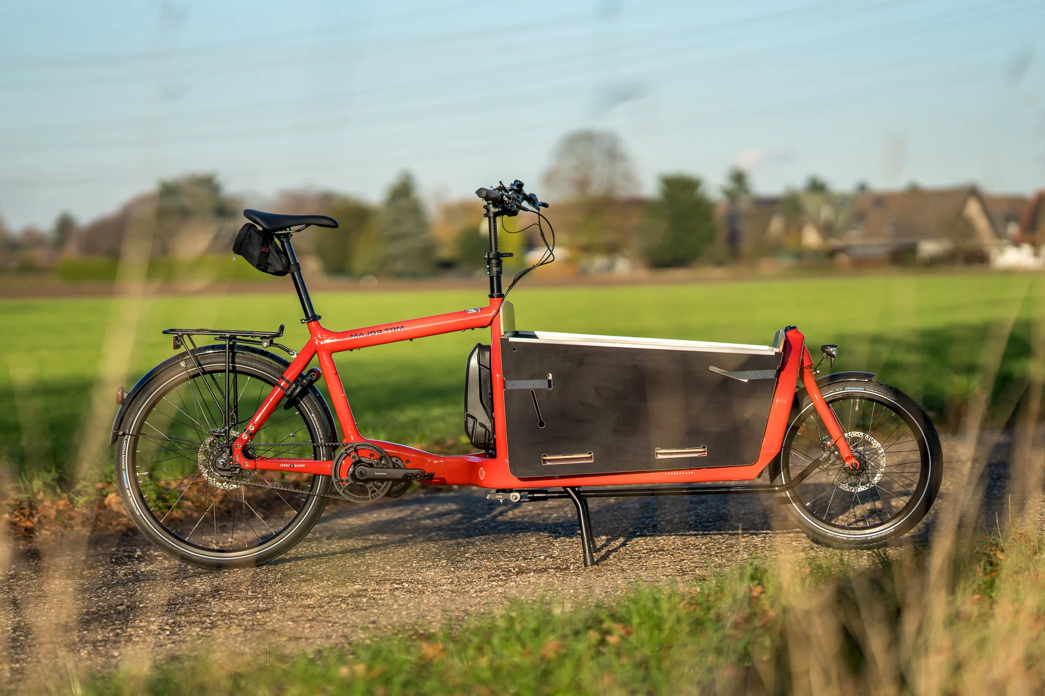 Bullitt Major Tom mit Rad3 Box
